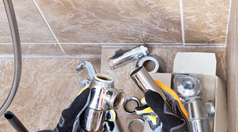 Professional residential roofers in Iola, KS